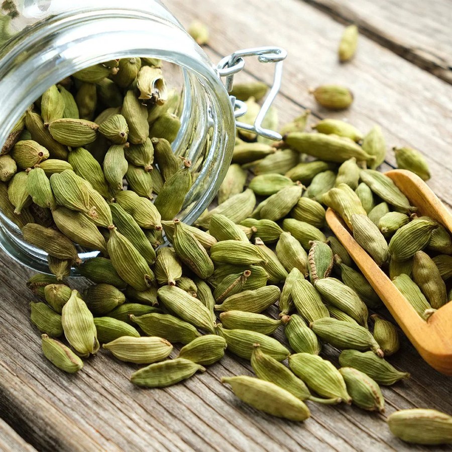 Elaichi (Cardamom)