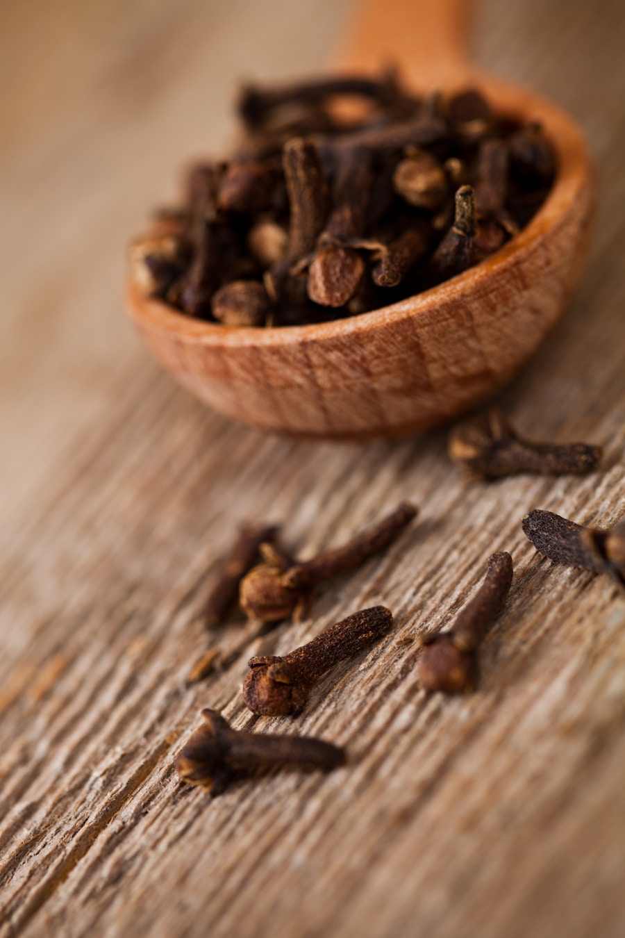 Laung (Clove)